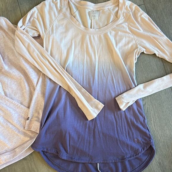 ((2 PIECE)) CALIA BY CARRIE UNDERWOOD SIZE SMALL SHIRT BUNDLE PINK AND PURPLE - Picture 3 of 6
